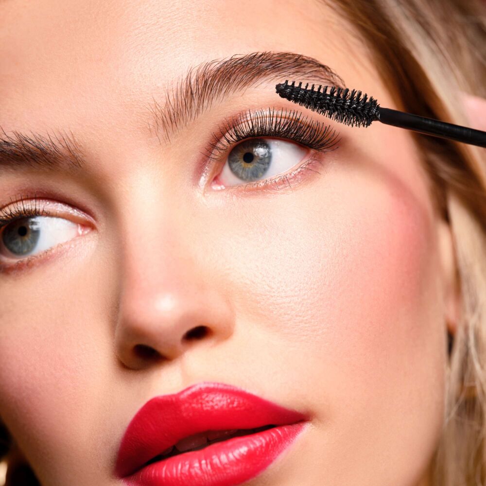 Website format JPG-2072.1P5_Angel-Eyes-Mascara_2